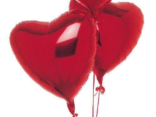 Heart - red bloons heart looking stunning with ribbons tag!!