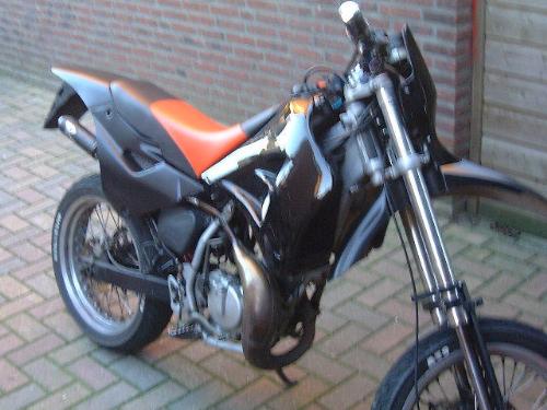 again my moped - awesome