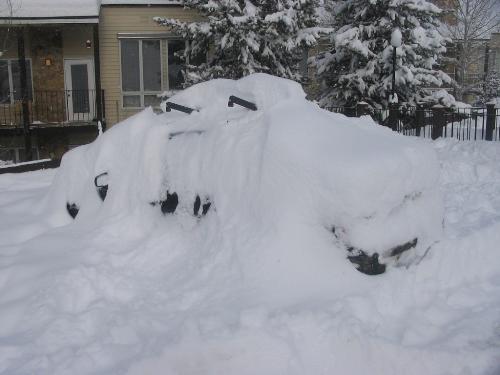 solvista, colorado 12 2006 - there is a car under there somewhere