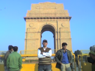 my friend at India gate - the great India Gate is made for the memory of soldiers.