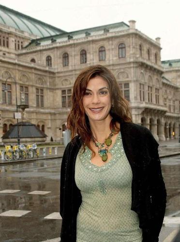 teri lynn hatcher - teri lynn hatcher