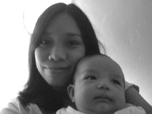 bonding moment - one of my favorite part of being a mommy..