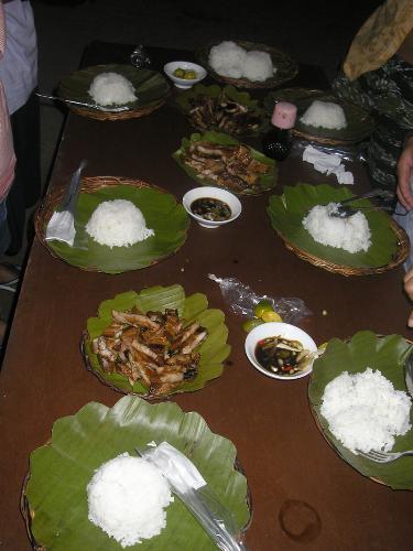 grilled pork belly - can you believe that this is the only viand we have during supper for 4 days in bohol? tsk...tsk...tsk...but i love it...