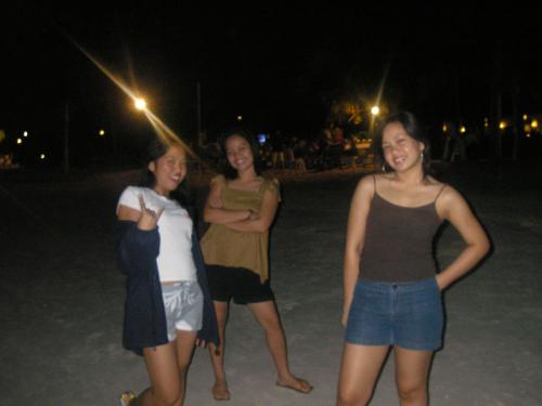 out in the beach - night out wit the people...ehhhmnn....we're lookin' for some friggin' boylets...LOL