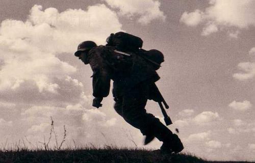 WW2 Germany Soldier in World War 2 throwing a gran - WW2 Germany Soldier in World War 2 throwing a granade