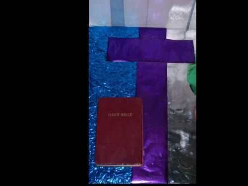 bible verse - picture of bible,and cross