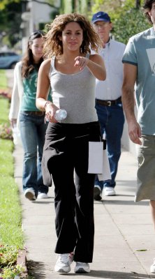 Shakira - Walking with Jaume in Beverly Hills, Ca on February 9, 2006