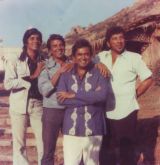 Sholay - In Sholay, bloody clashes between Jai, Veeru, and the bandits follow. After much sorrow and suffering, the bandits are slain. Another of the film's major highlights is when Basanti is forced to dance on fragments of broken glass thrown across the rocky path by Singh's men.