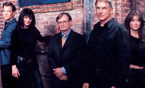 NCIS Team - group photo of NCIS from the earlier seasons with Kate on the show.
