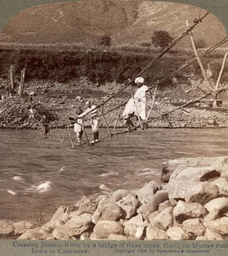 jhelum-100 years before - these are the pictures taken in india some 100 years before..they are amazing to look at and worth the watch..please have a look if u like lookin into old photos!!