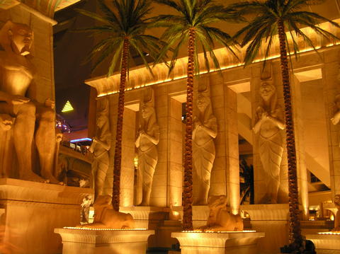 Luxor Lobby - Lobby of Hotel Luxor in las Vegas