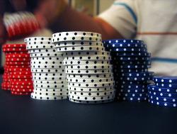 I stack 'em!:p - This is how my chip stack looks at the end of the night.  :)