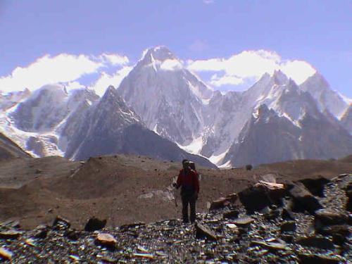 a place Kaghan in Pakistan - Hey is it Kaghan which is in Pakistan or not?