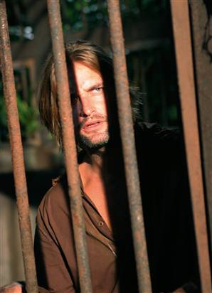 Sawyer is so sexy - Best Show on TV!