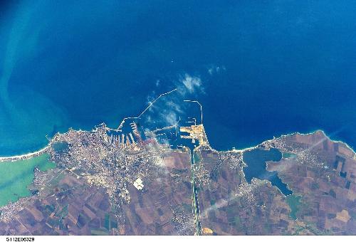 Constanta, Romania, Europe - I country that is growing fast. This Constanta From space. Thats THE BLACK SEA. IS IT COOLL!