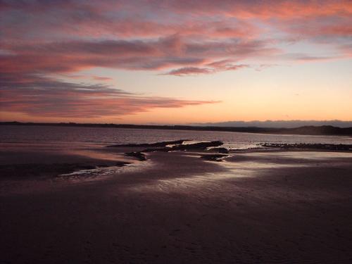 Beadnell Bay - Looking out to sea at sunset, doesn't cost a penny!!