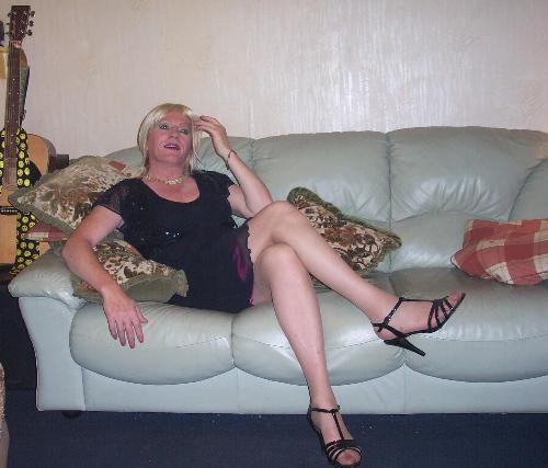 Just me being gorgeous - After years of denyal this is me being myself., and you know what? I was a bloody fool to hold back for so many years just because this sort of 'thing' is 'unacceptable'.  I have been very well accepted thank you. Life gets better just by living it.