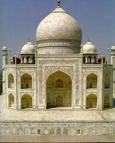 The Taj Mahal - photo of The Taj Mahal in Agra, India, considered by many to be one of the 8 Wonders of the World