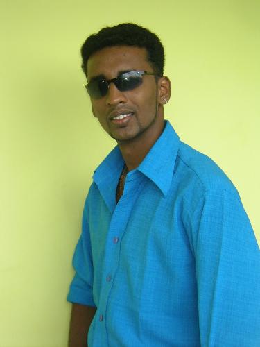 my photo! - mani in blue!