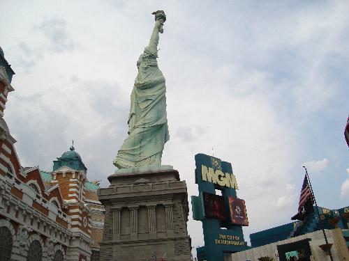 New York Hotel - Pic of the great new york hotel in las vegas