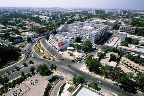 roads of karachi - roads of karachi