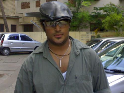 amit khindria here  - this is a model frm india......