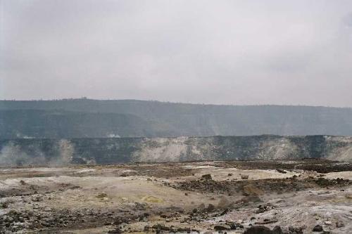 264  Kilauea crater - v264  Kilauea crater