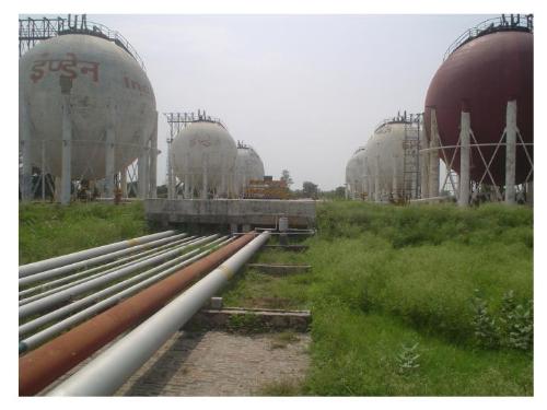 lpg storage tanks - It is a picture of LPG storage tank lpg storage tanks - It is a picture of LPG storage tank