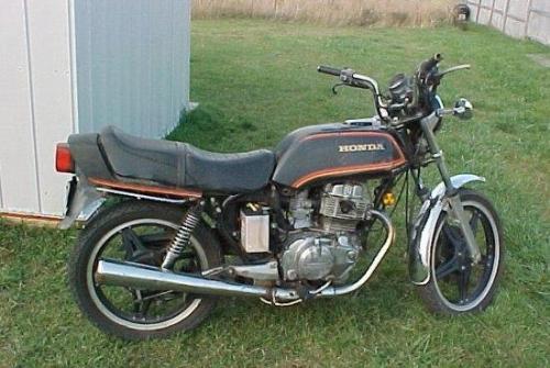 cb400 100mph - this is the one and only ultimate value monstor bike. for 400 quid i got this beuty and it carried me all the way over 100mph. put the biggest smile on my face once i got off it, as i had only been used to a modified 2 stroke 50cc, and frankly i was gettin stupidly fed up with the sound it made, so this one pleased me no end, a roar of a 4 stroke engine as i kicked it into life! umped on and found it soo much more of a cruiser comfort ride to what i was compared with, and twist the throttle in the right rev range and this thing honestly flew... well compared to what i had been used to, a kart pushed by my mum would fly! but i was happy with it none the less. top marks for this bike, especially for price and relability!