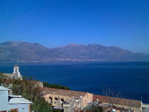 Italy - Gaeta - Here are some pictures I made when I've visited Italy. They are made in Gaeta Golf. I really like that place and I think I will go again there because is a beautiful place. I love Italy! :d