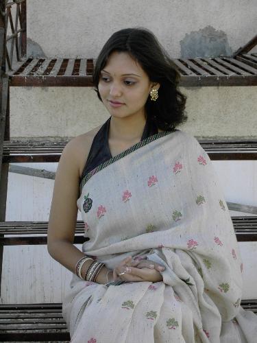 my photo in sari - This is my pic wearing sari(indian dress).
