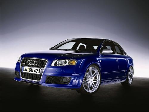 Audi RS4  - nice picture of an Audi RS4