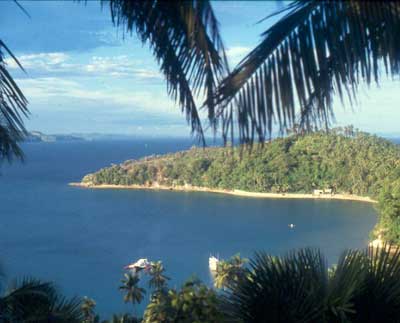 great place  - he foremost asset of Oriental Mindoro, Puerto Galera is blessed with one of the world’s most beautiful natural harbors. Known as the Pearl of Mindoro, it is world-famous for splendid beaches, coral reefs, and exquisite dive sites for new and experienced divers alike. There are shallow coral gardens, interesting rock formations, and colorful species to watch, like crabs, shrimps, sea anemones, moray, and trumpet fishes.