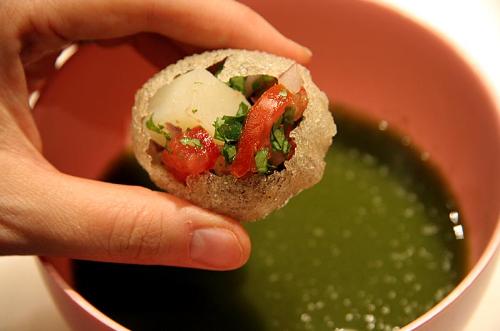 Pani puri - i like it with chutney Pani puri - i like it with chutney